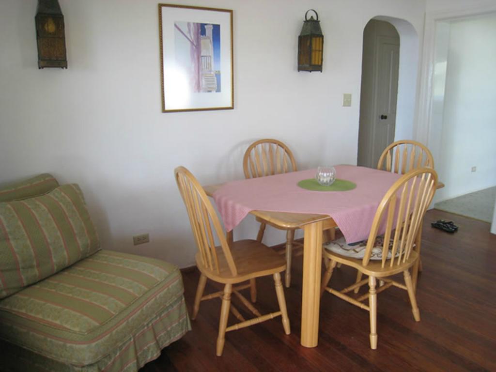 Grape Bay Cottages Mount Pleasant Pokoj fotografie